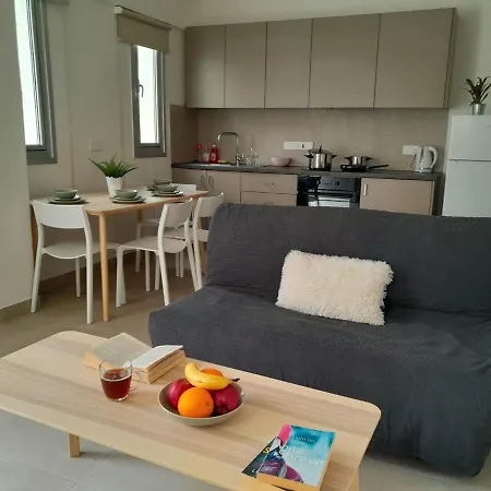 Apartment Paradise Ground Floor With Kosher Restaurant Perivolia
